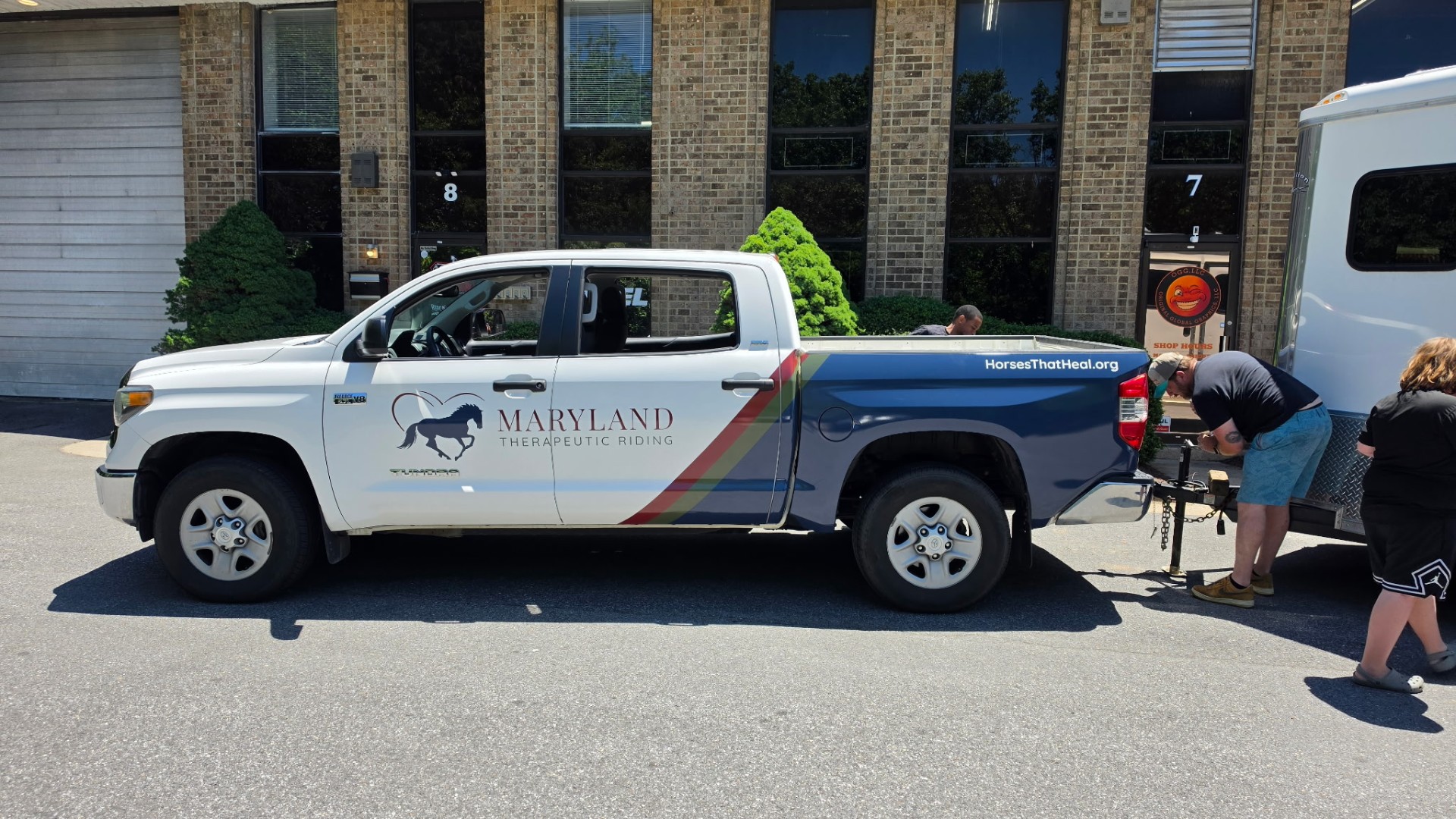 Maryland Therapeutic Riding Fleet, Fleet truck & trailer wrap completed by OG Graphics in Crofton, MD